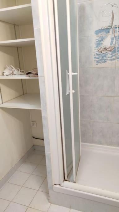 Charmant Appartement Proche Melun Centre Ville Exterior foto